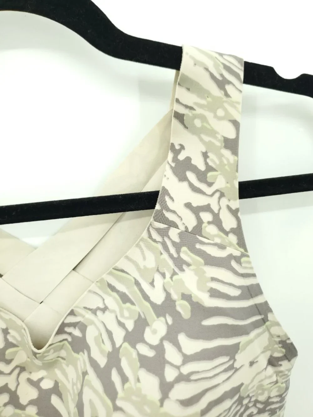 Lululemon Enlite Weave-Back Bra *High Support, A–DDD(E) Cups 34D Liquidize Camo